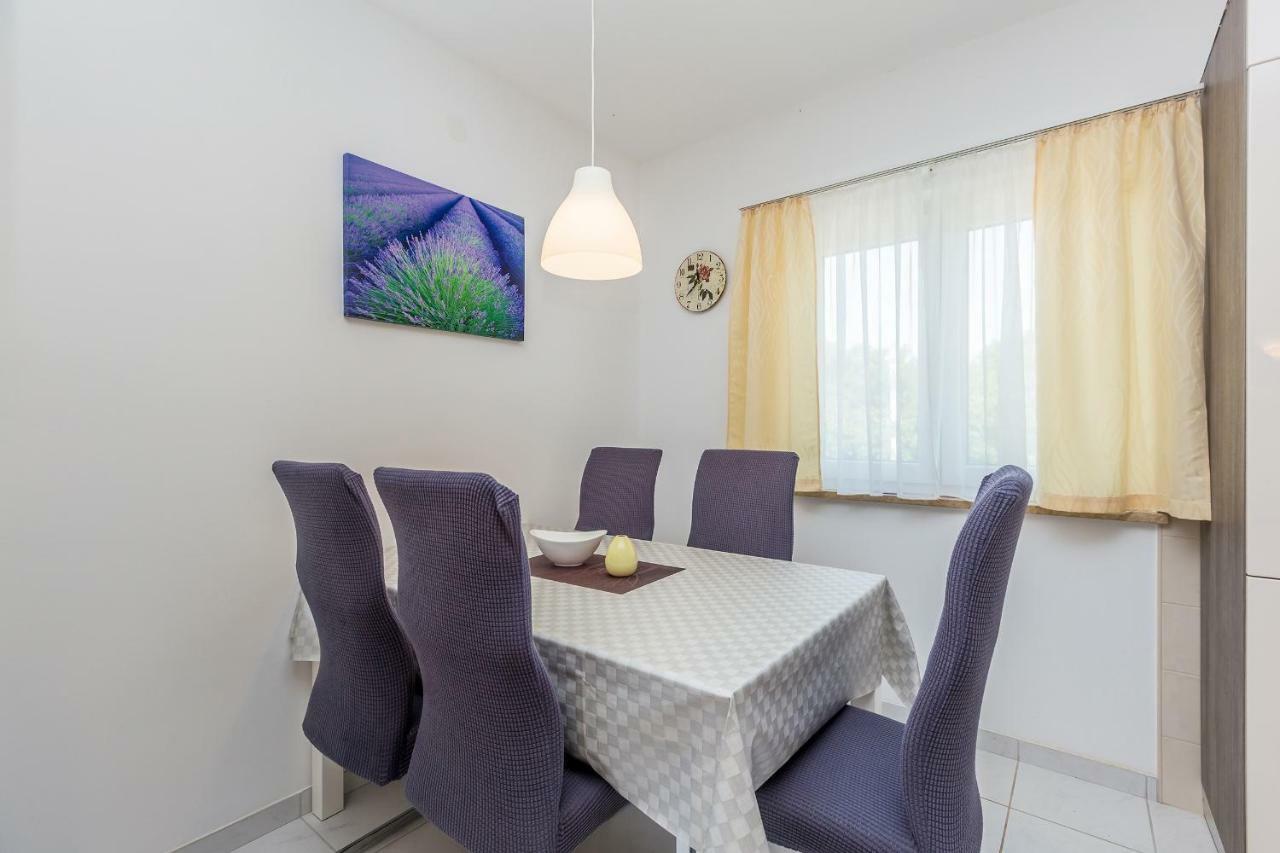 Apartments Marica Skrbčići Esterno foto